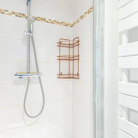 Guestready - Chic Retreat Near Arc De Triomphe * Paris
